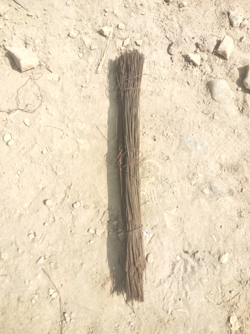 Fine iron wire used in iron mesh for construction